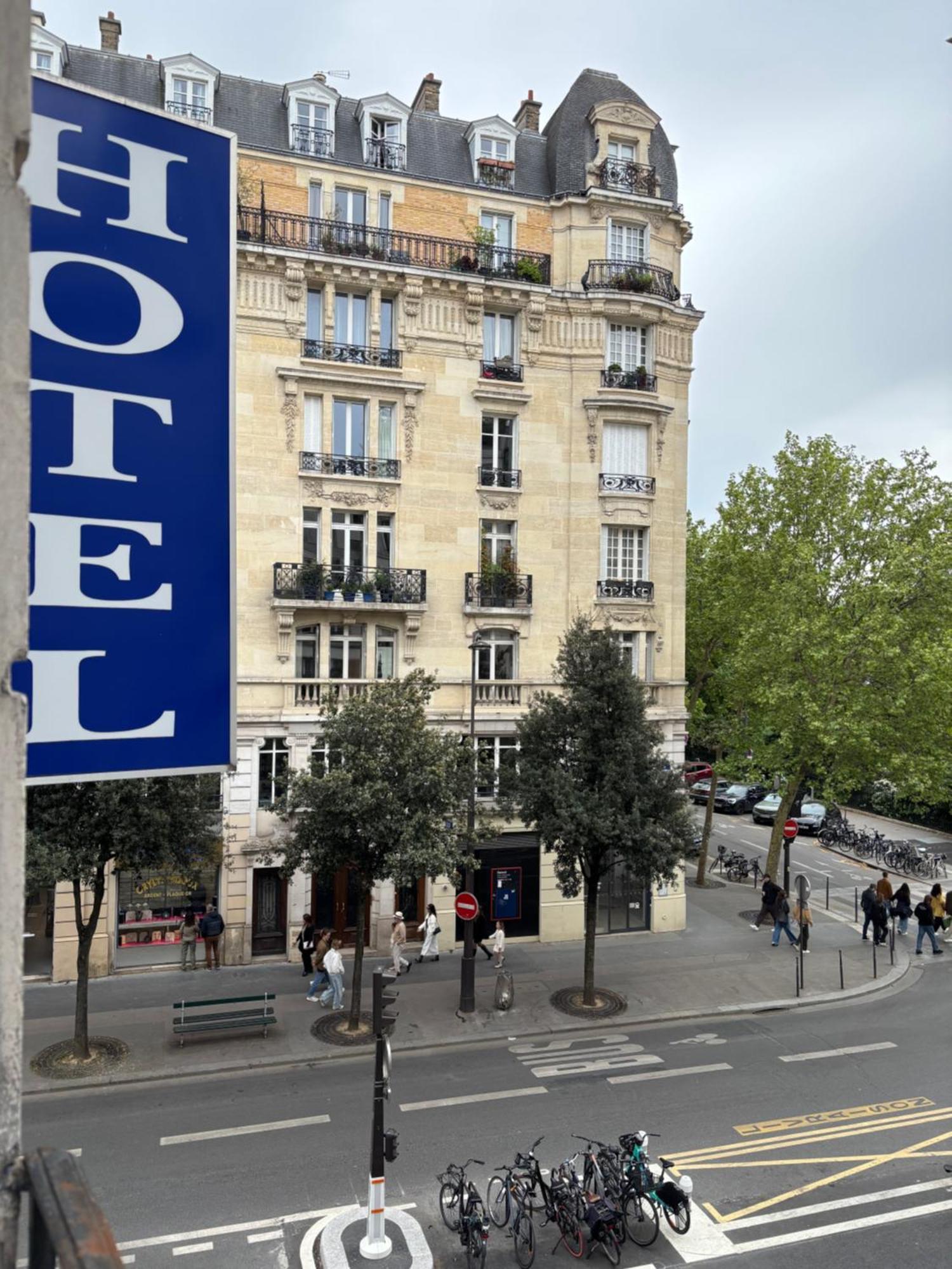 Hotel Des Fontaines Paris Exterior foto